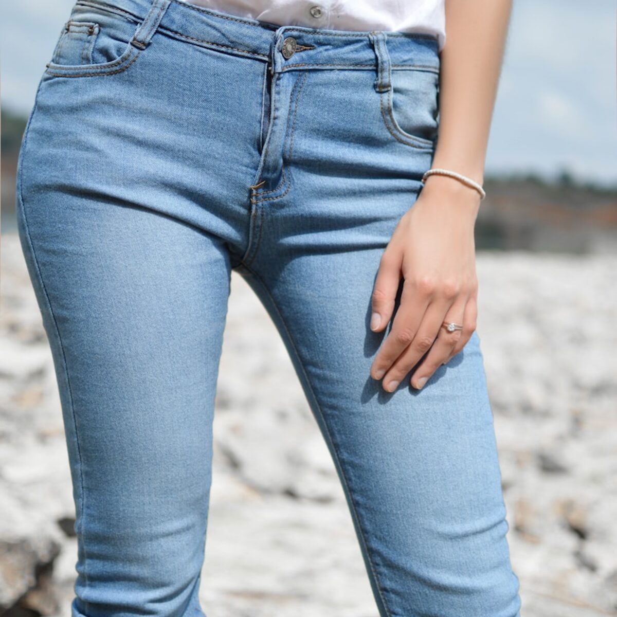 Women's High-Waist Skinny Jeans — alternate view